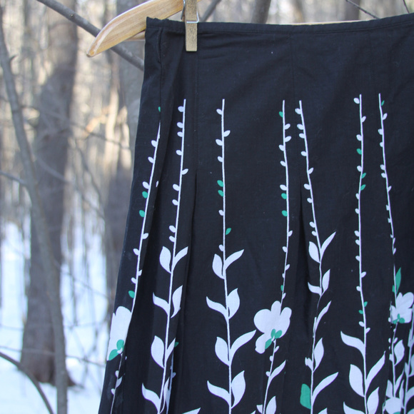 Apt. 9 Dresses & Skirts - Floral skirt - 100% Cotton